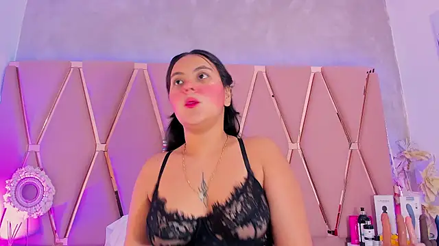 Emily Black1 online show from November 2025 12:11:01 AM