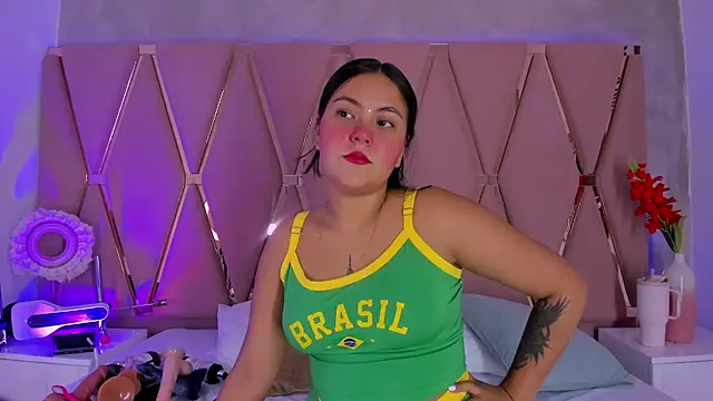 Emily Black1 online show from June 2026 11:28:01 PM