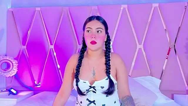 Emily Black1 online show from May 2026 11:03:01 PM
