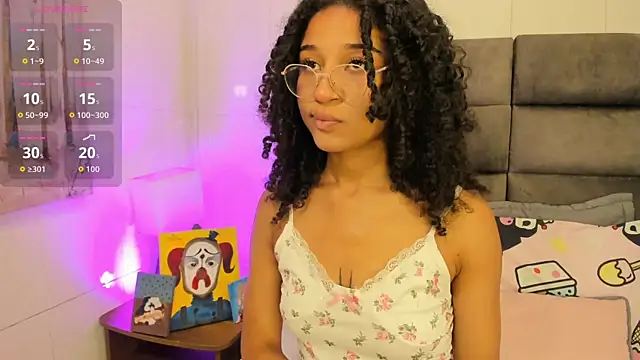 Layla Clarke online show from October 2025 03:40:02 AM