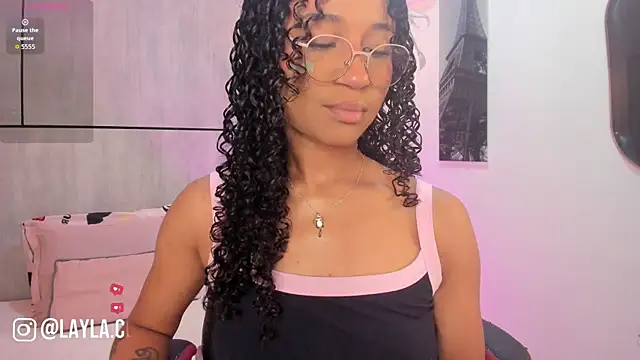 Layla Clarke online show from March 2026 04:03:02 AM