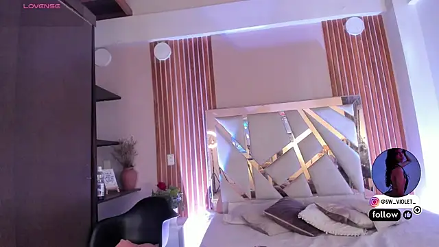 sweetviolet   online show from April 2026 12:32:02 PM