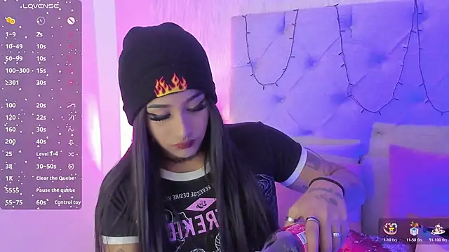 goth tasha online show from November 2025 08:01:01 PM