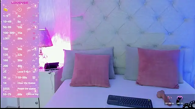 goth tasha online show from April 2026 08:04:01 PM