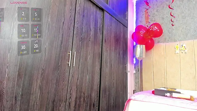 Snapshot of ava-am chatting on September 2025 03:13:02 AM ava-am online show from September 2025 03:13:02 AM