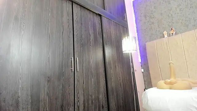 ava-am online show from January 2026 01:33:01 AM