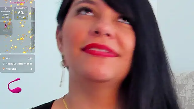 isabellarous- online show from February 2026 11:56:01 PM