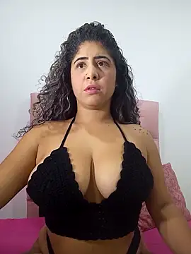 Lilith 30 online show from November 2025 05:16:01 PM