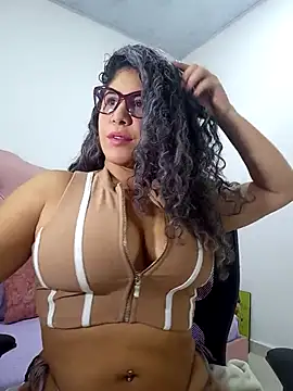 Lilith 30 online show from September 2025 04:11:01 AM