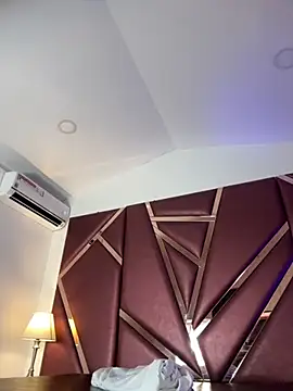 DanielaMedinaa online show from November 2025 08:09:02 PM