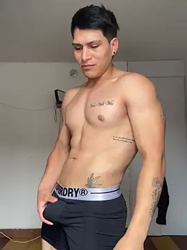 MaxxxSteil online show from March 2025 03:28:02 PM