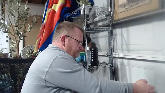 Randomoldguy615 online show from March 2025 01:11:01 AM