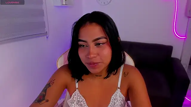 Snapshot of Ivyy_Moon_ chatting on September 2025 02:11:01 AM Ivyy Moon online show from September 2025 02:11:01 AM