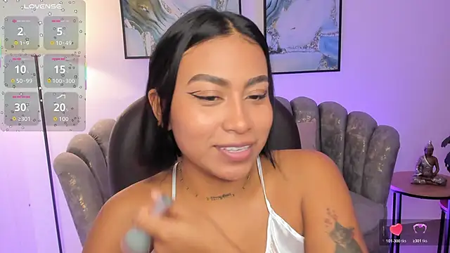 Ivyy Moon  online show from November 2025 12:55:01 AM