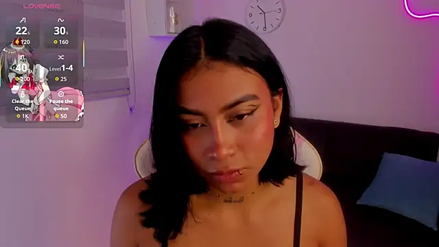 Snapshot of Ivyy_Moon_ chatting on September 2025 03:32:02 AM Ivyy Moon online show from September 2025 03:32:02 AM