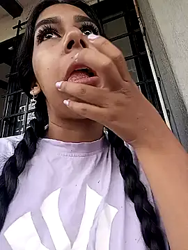 AnnieGibbyns online show from May 2026 12:34:01 PM