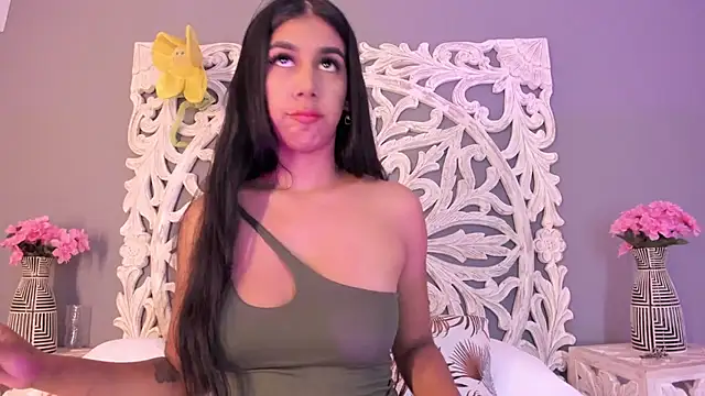 AnnieGibbyns online show from February 2026 10:54:01 PM