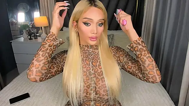 KylieSonique online show from January 2026 05:33:02 AM