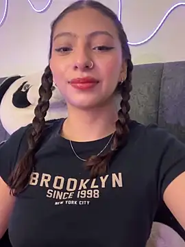 Dirty-Bunnyyy online show from May 2026 05:29:02 AM