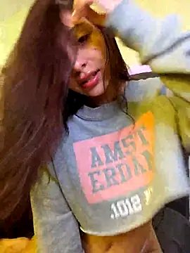 Dirty-Bunnyyy online show from October 2025 08:54:01 PM