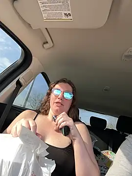 Snapshot of Seductivefoxy@xh chatting on March 2025 10:21:02 PM Seductivefoxyxh online show from March 2025 10:21:02 PM