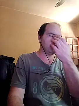 Jovissoares7ye online show from April 2026 04:10:02 PM