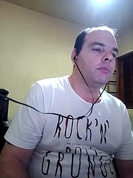 Jovissoares7ye online show from February 2026 11:39:01 PM