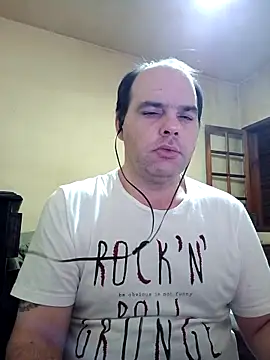 Jovissoares7ye online show from April 2026 01:42:01 AM