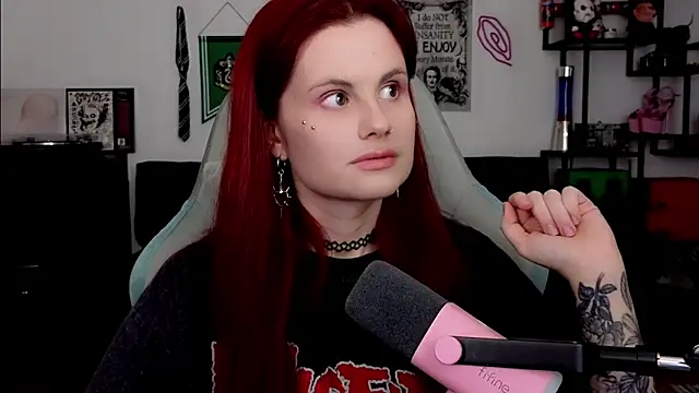 Della Ideal online show from March 2026 06:14:02 PM