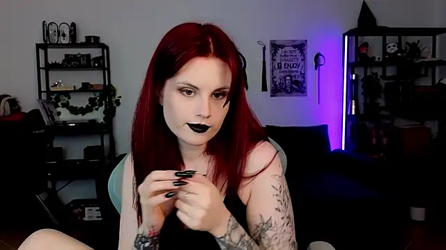 Della Ideal online show from July 2026 05:43:01 PM