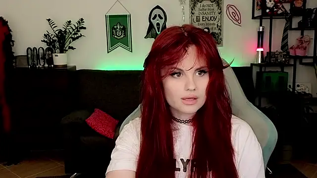 Della Ideal online show from February 2026 07:14:01 PM