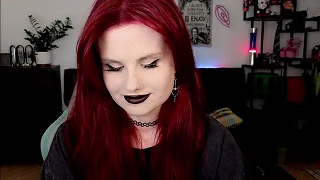 Della Ideal online show from March 2026 06:52:02 PM