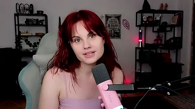 Della Ideal online show from April 2026 05:36:02 PM