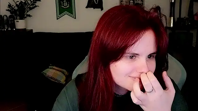 Della Ideal online show from February 2026 07:32:02 PM