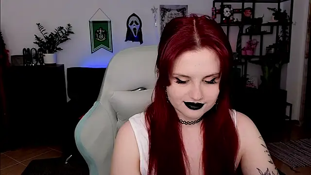 Della Ideal online show from February 2026 06:41:01 PM