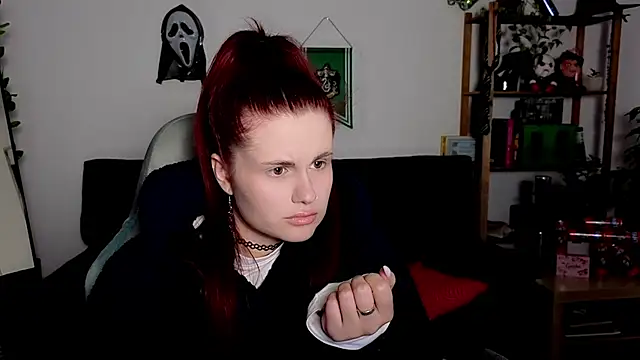 Snapshot of Della_Ideal chatting on November 2025 05:46:01 PM Della Ideal online show from November 2025 05:46:01 PM