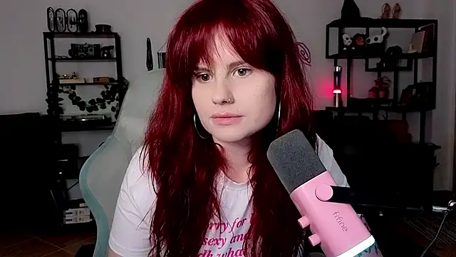 Della Ideal online show from April 2026 06:13:02 PM