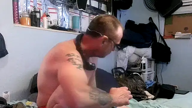 Snapshot of PornStro921 chatting on October 2025 03:51:02 AM PornStro921 online show from October 2025 03:51:02 AM