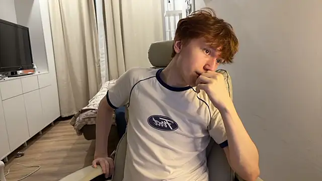 Snapshot of tommy_colson chatting on November 2025 03:38:02 PM tommy colson online show from November 2025 03:38:02 PM