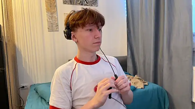 Snapshot of tommy_colson chatting on December 2025 09:33:02 AM tommy colson online show from December 2025 09:33:02 AM