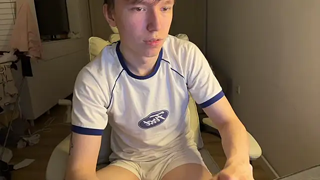 Snapshot of tommy_colson chatting on November 2025 04:56:02 PM tommy colson online show from November 2025 04:56:02 PM