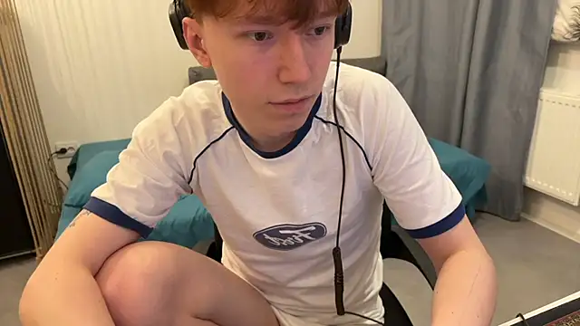 Snapshot of tommy_colson chatting on December 2025 01:10:02 PM tommy colson online show from December 2025 01:10:02 PM