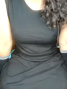 Snapshot of geetha_telugu_kan277 chatting on March 2025 10:51:01 AM geetha telugu kan277 online show from March 2025 10:51:01 AM