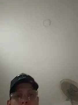 Snapshot of Cristopher1112 chatting on October 2025 08:17:02 PM Cristopher1112 online show from October 2025 08:17:02 PM