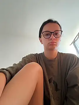 Snapshot of Soy_Sara7 chatting on November 2025 01:21:02 PM Soy Sara7 online show from November 2025 01:21:02 PM