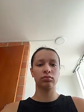 Snapshot of Soy_Sara7 chatting on November 2025 07:13:02 PM Soy Sara7 online show from November 2025 07:13:02 PM