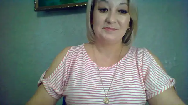 ArielXLoveresss online show from November 2025 11:02:02 AM