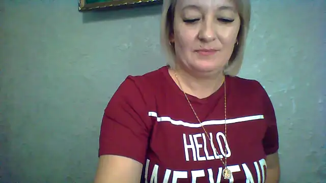 Snapshot of ArielXLoveresss chatting on October 2025 07:43:01 AM ArielXLoveresss online show from October 2025 07:43:01 AM