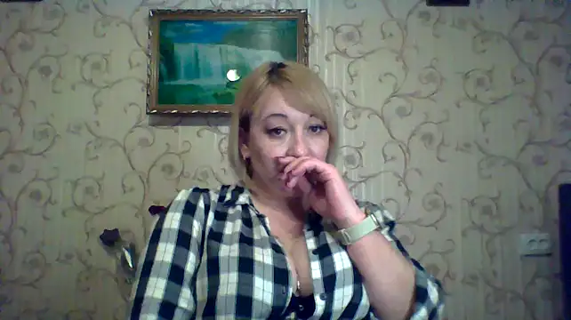Snapshot of ArielXLoveresss chatting on March 2025 10:42:01 PM ArielXLoveresss online show from March 2025 10:42:01 PM
