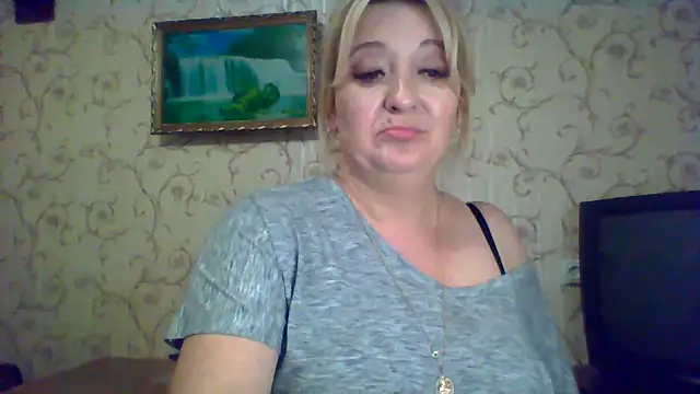Snapshot of ArielXLoveresss chatting on September 2025 03:01:02 PM ArielXLoveresss online show from September 2025 03:01:02 PM
